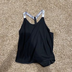 Nike women’s tank top